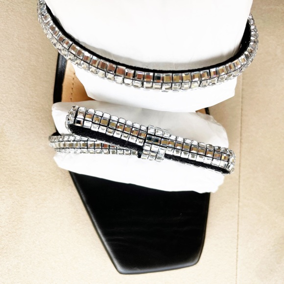 Schutz Earla Heels - Picture 10 of 17